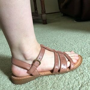 Born sandals size 7